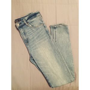 Abercrombie & Fitch High Rise Super Skinny Jeans